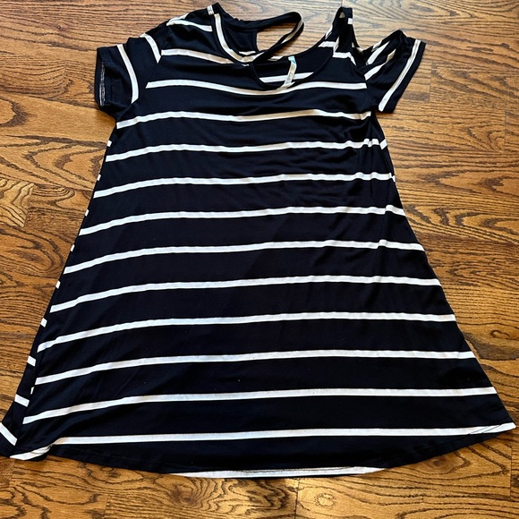 Black And White Striped T Shirt Dress 2026.Lani | Dresses | Black And White Stripe Tee Shirt Dress With Cut Out ...